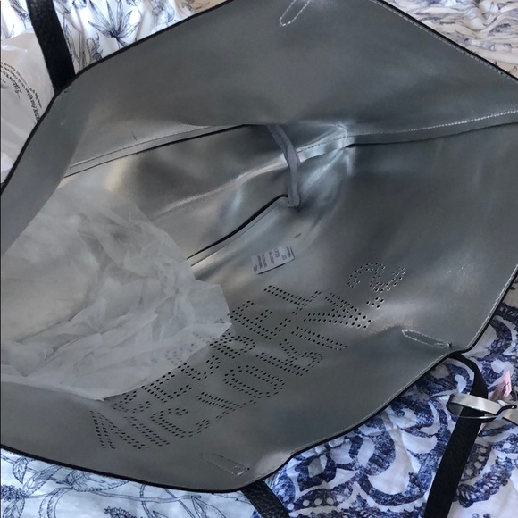Victoria’s Secret Tote - Picture 4 of 6